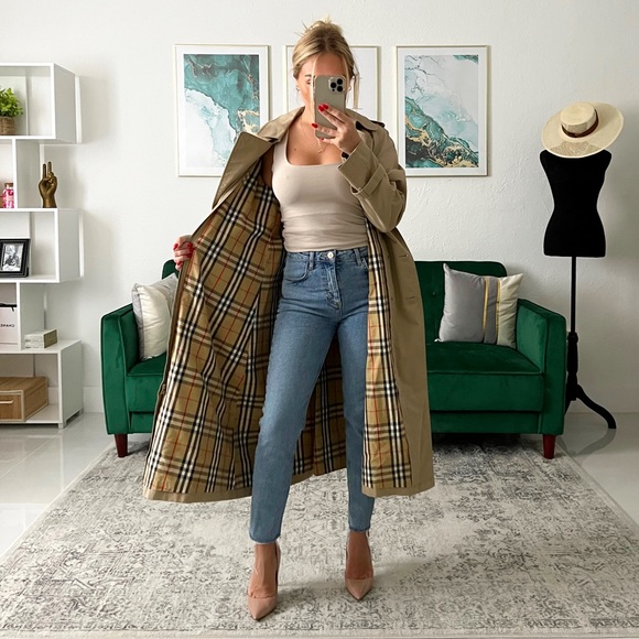 Burberry Jackets & Blazers - Burberry Beige Double-Breasted Trench Coat